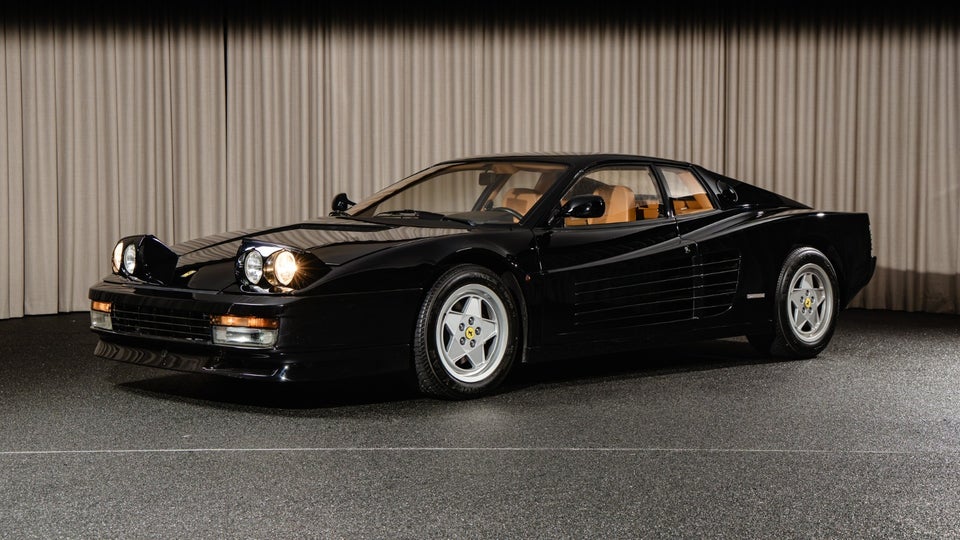 Ferrari Testarossa 4,9  2d
