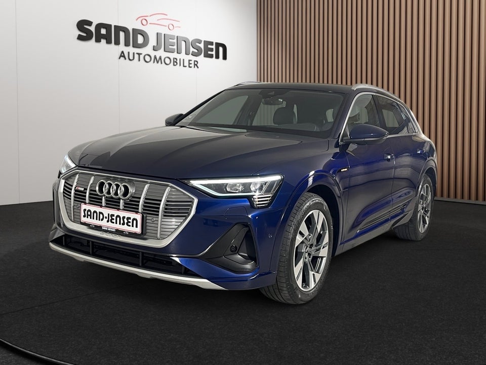 Audi e-tron 55 S-line quattro 5d
