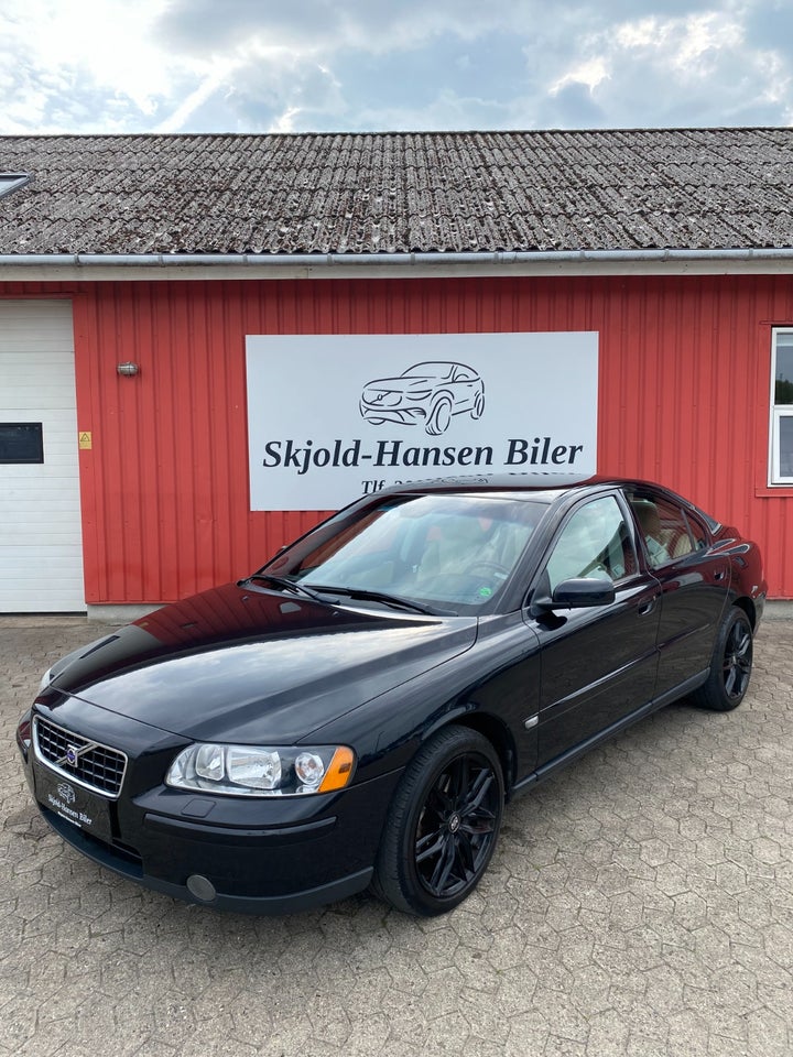 Volvo S60 2,4 170 4d