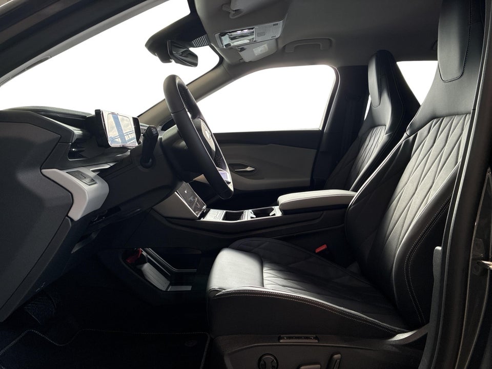 Ford Explorer 77 Premium Extended Range 5d