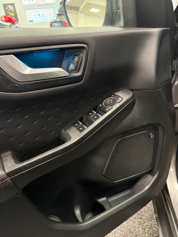 Ford Kuga 2,5 PHEV ST-Line X CVT 5d