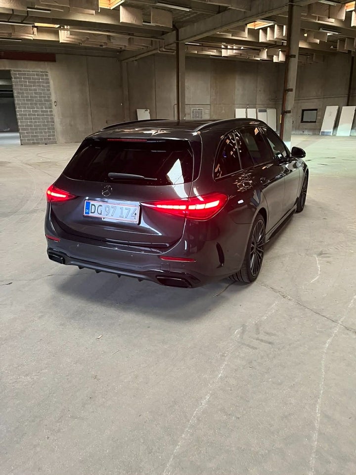 Mercedes C300 d 2,0 AMG Premium Plus stc. aut. 5d