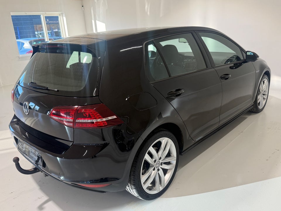 VW Golf VII 1,4 GTE DSG 5d