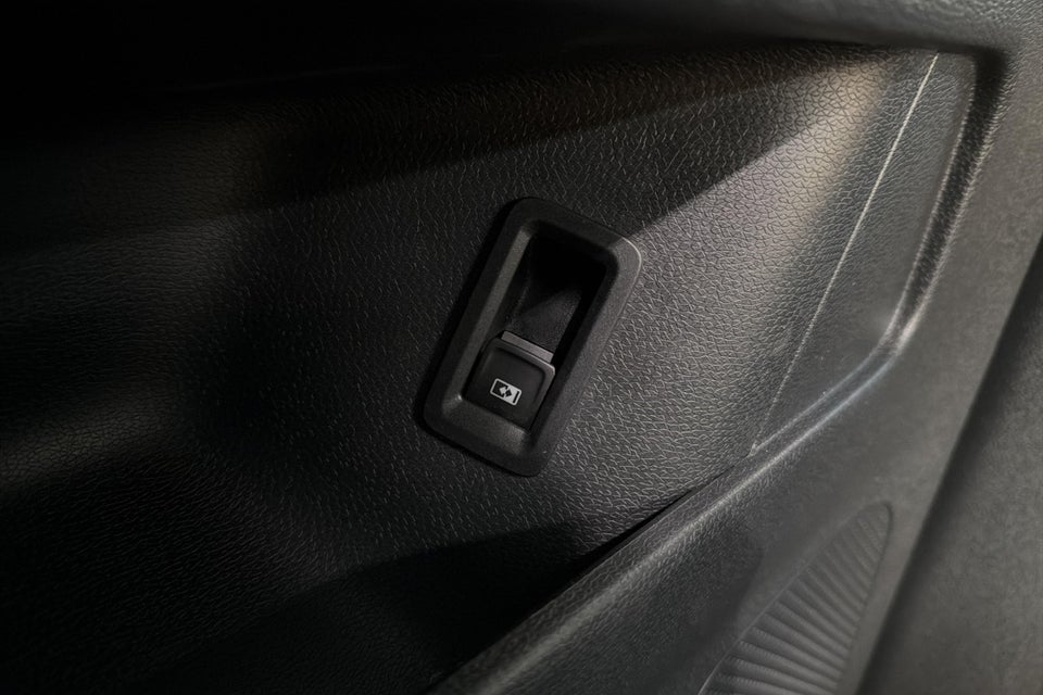 VW ID.Buzz 86 Life 7prs LWB 5d