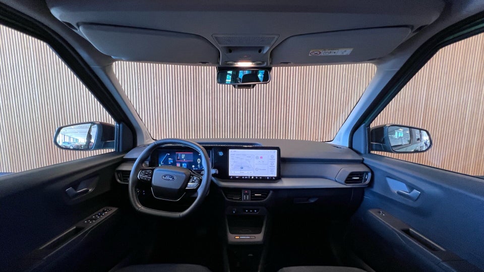 Ford E-Tourneo Courier 46 Active