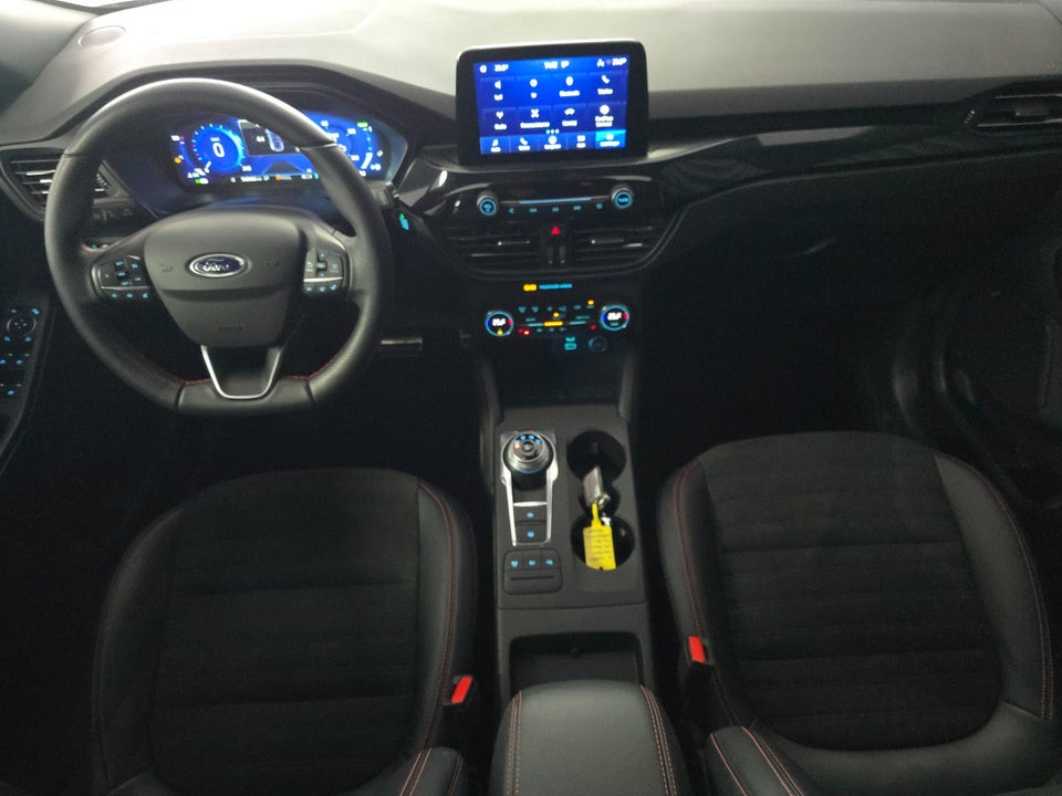 Ford Kuga 2,5 PHEV ST-Line X CVT 5d