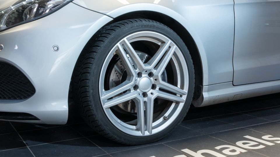 Mercedes E320 3,0 Cabriolet aut. 2d