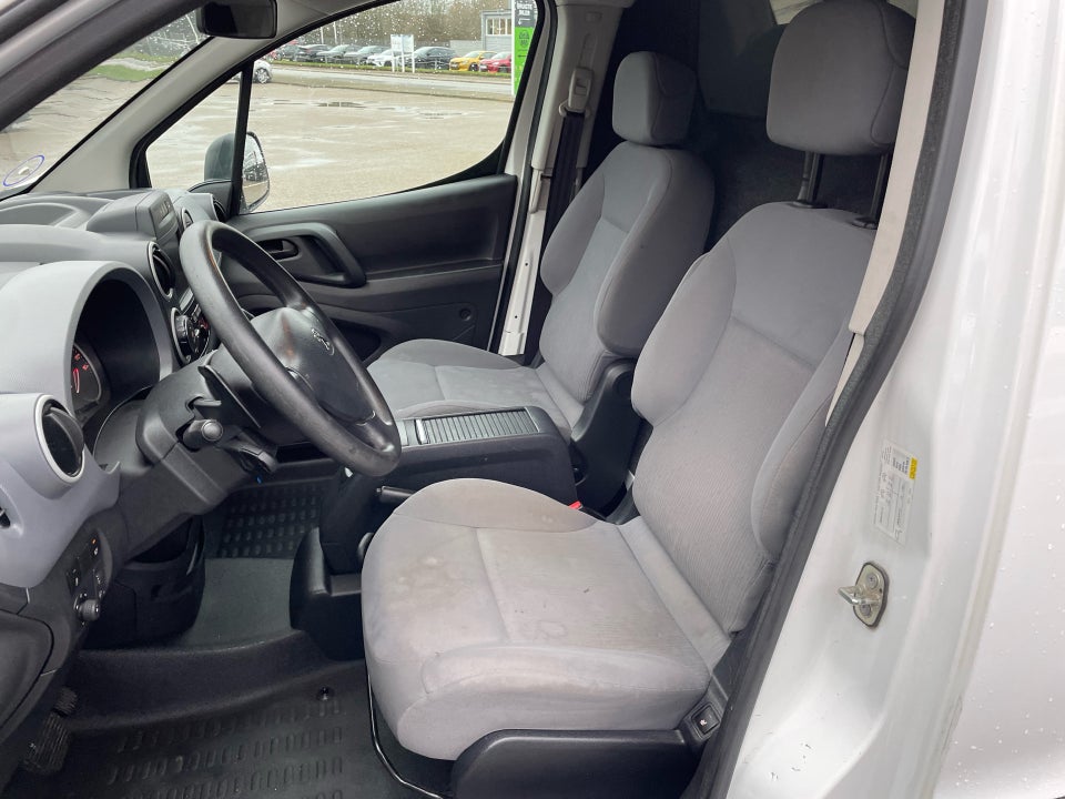 Peugeot Partner 1,6 BlueHDi 100 L1 ESG Flex Van 5d