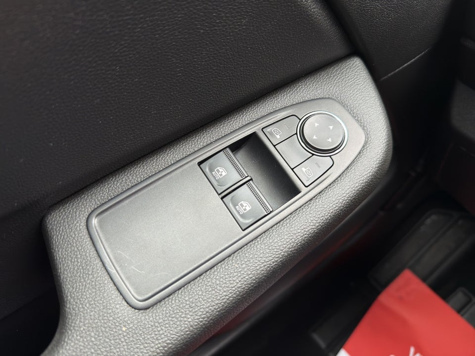 Renault Clio V 1,0 TCe 90 Equilibre Pack Road X-tr. 5d