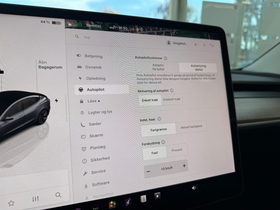Tesla Model 3 RWD 4d