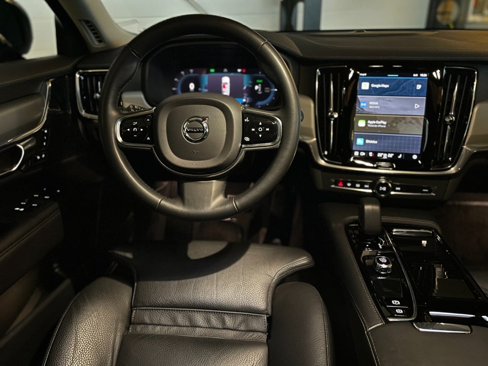 Volvo V90 2,0 T6 ReCharge Plus Dark aut. AWD 5d