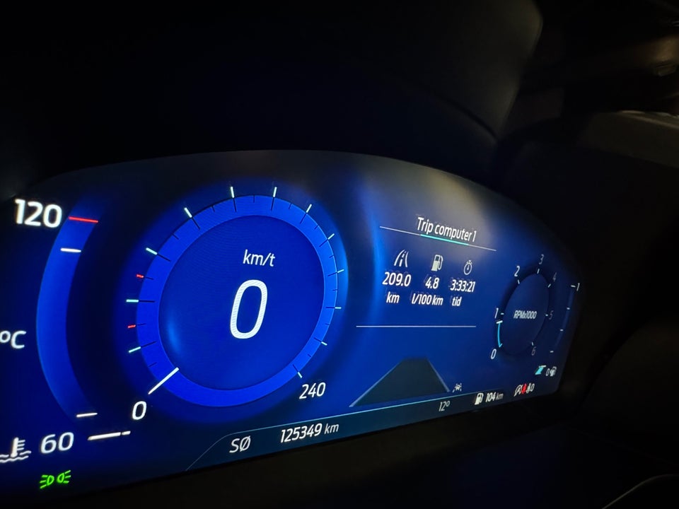 Ford Kuga 1,5 EcoBlue Titanium 5d