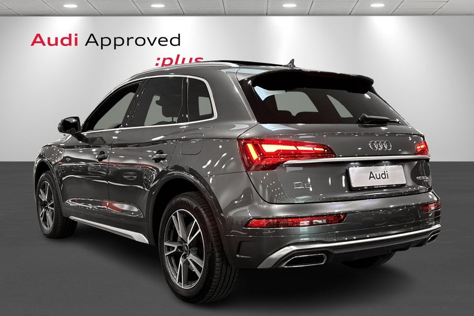 Audi Q5 50 TFSi e S-line quattro S-tr. 5d