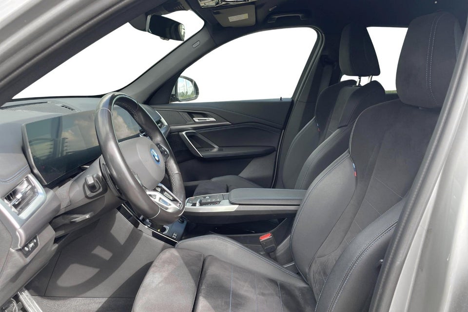 BMW iX1 xDrive30 M-Sport 5d
