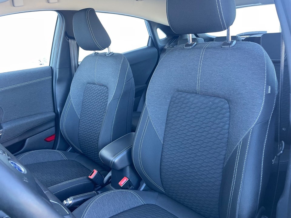 Ford Puma 1,0 EcoBoost mHEV Titanium DCT 5d