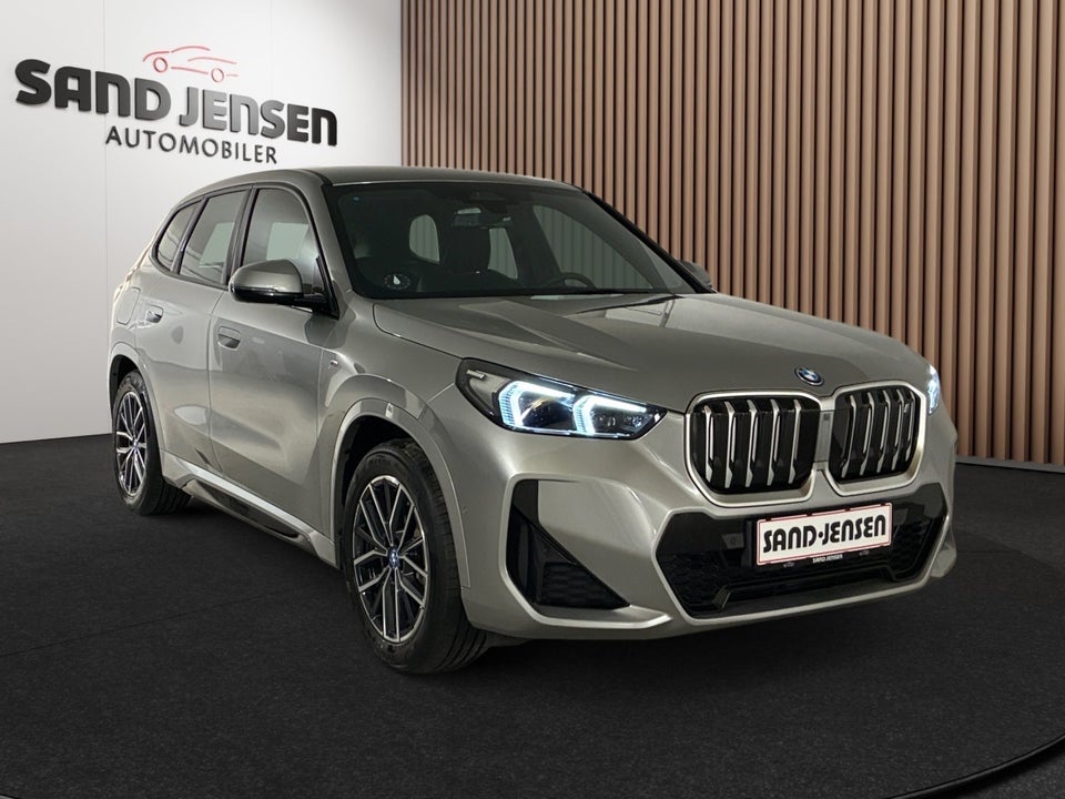 BMW iX1 xDrive30 M-Sport Premium 5d