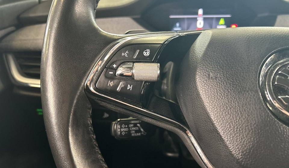 Skoda Enyaq 80 iV Loft 5d