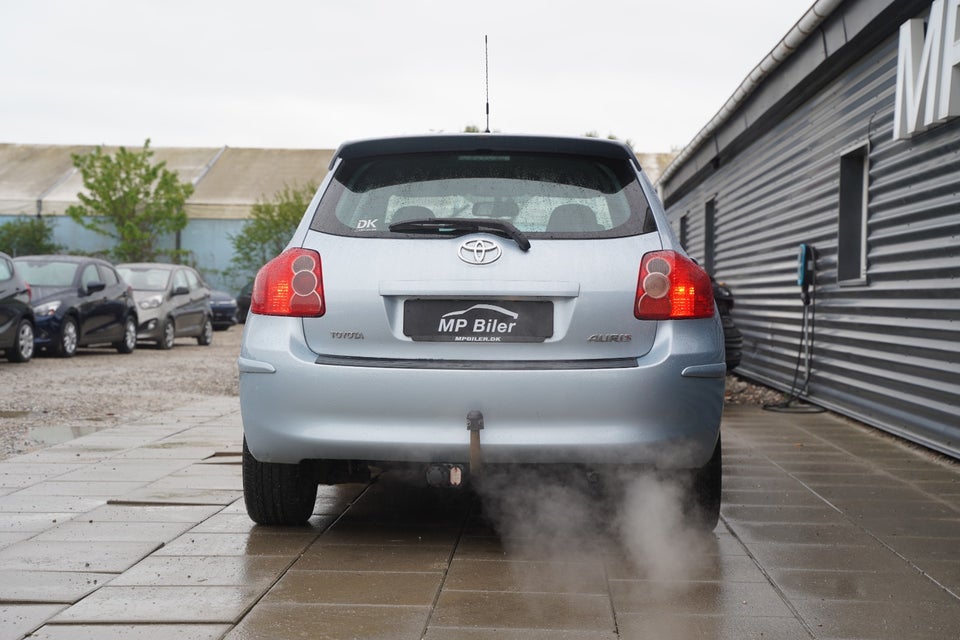 Toyota Auris 1,6 Luna 5d