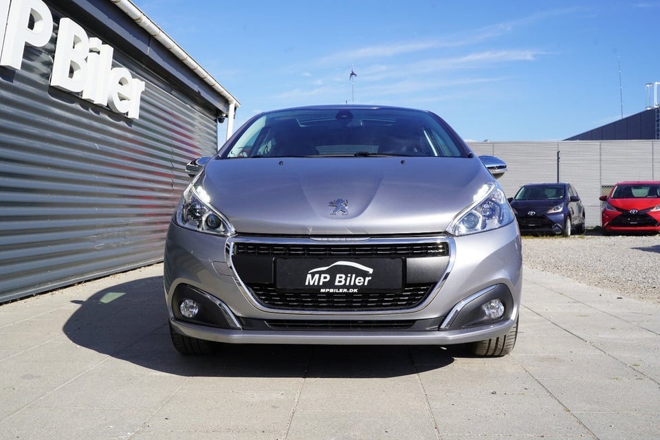Peugeot 208 1,5 BlueHDi 100 Allure Sky 5d