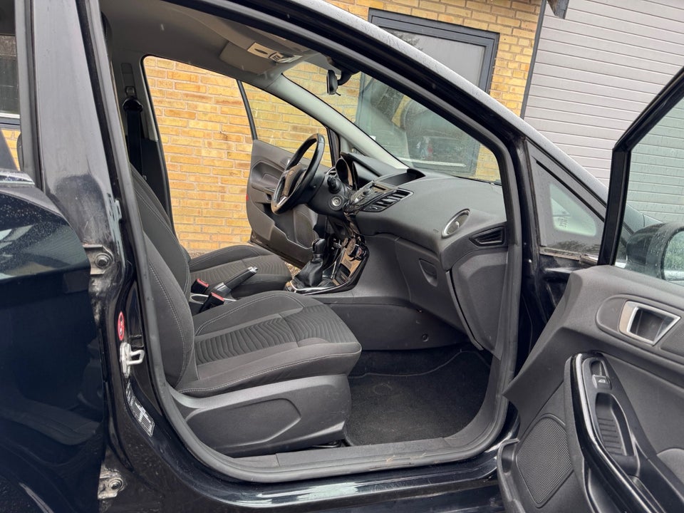 Ford Fiesta 1,0 SCTi 100 Titanium 5d