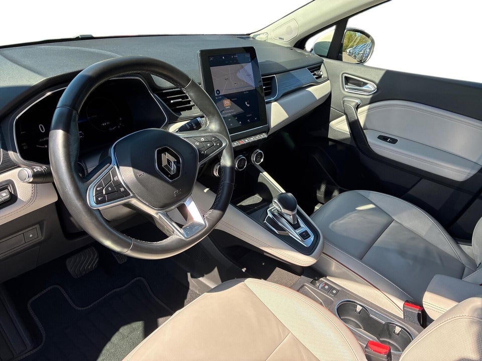 Renault Captur 1,6 E-Tech Initiale Paris 5d