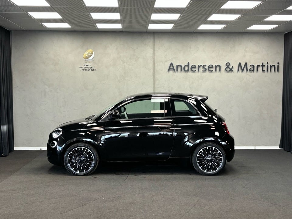 Fiat 500e 42 la Prima by Bocelli 3d