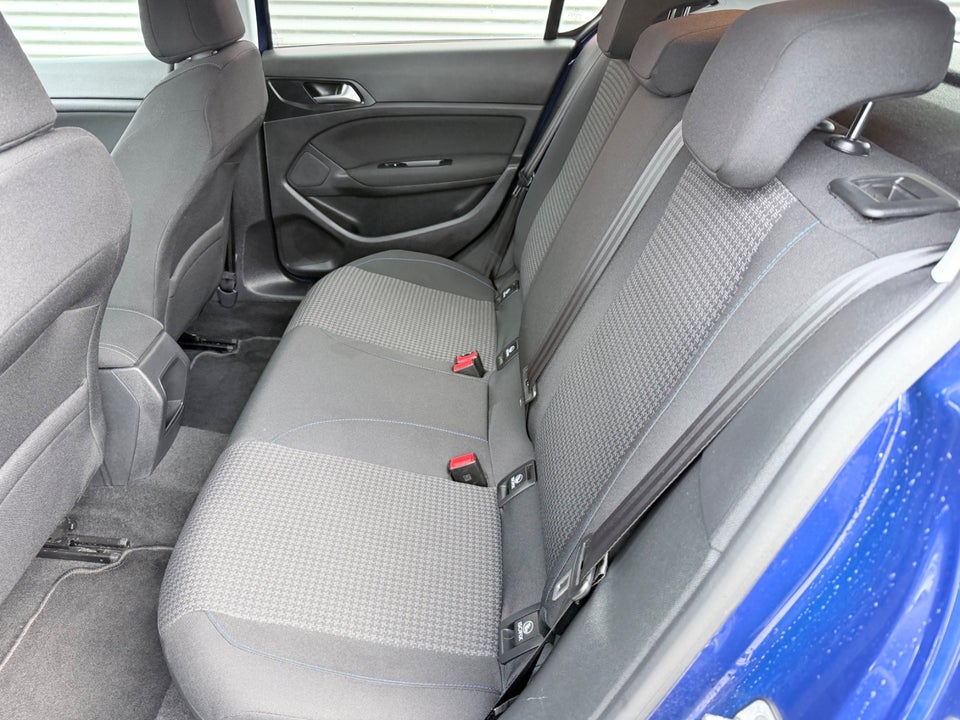 Peugeot 308 1,5 BlueHDi 130 Prestige 5d