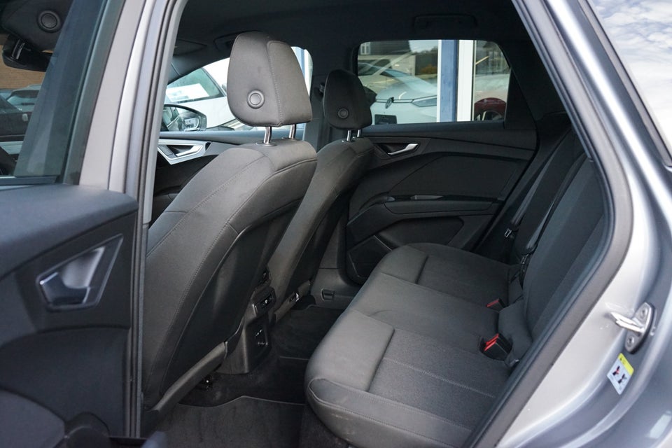 Audi Q4 e-tron 40 Advanced S-line 5d