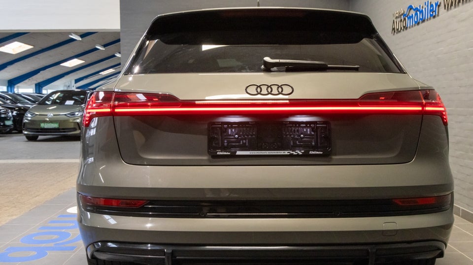 Audi e-tron 55 Black Edition S-line quattro 5d