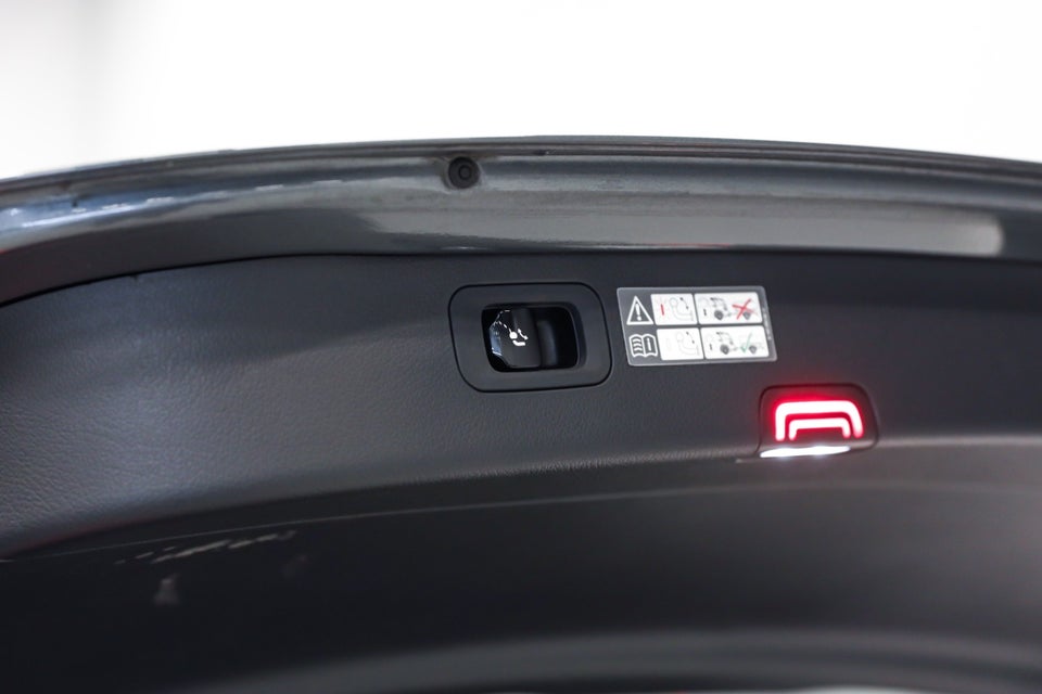 Mercedes C300 e 2,0 Advantage AMG stc. aut. 5d