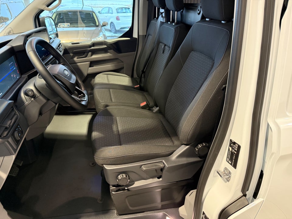 Ford E-Transit Custom 320S 64 Trend