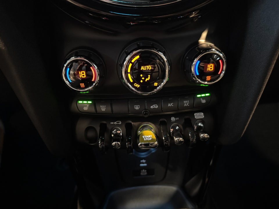 MINI Cooper SE Yours Trim 3d