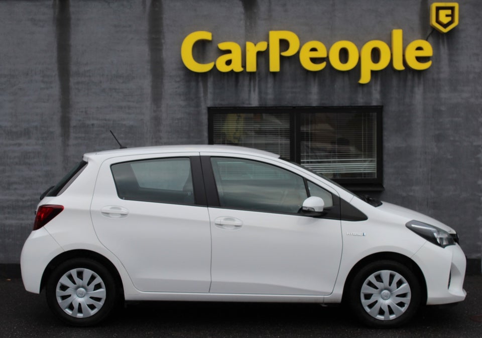 Toyota Yaris 1,5 Hybrid H2 e-CVT 5d