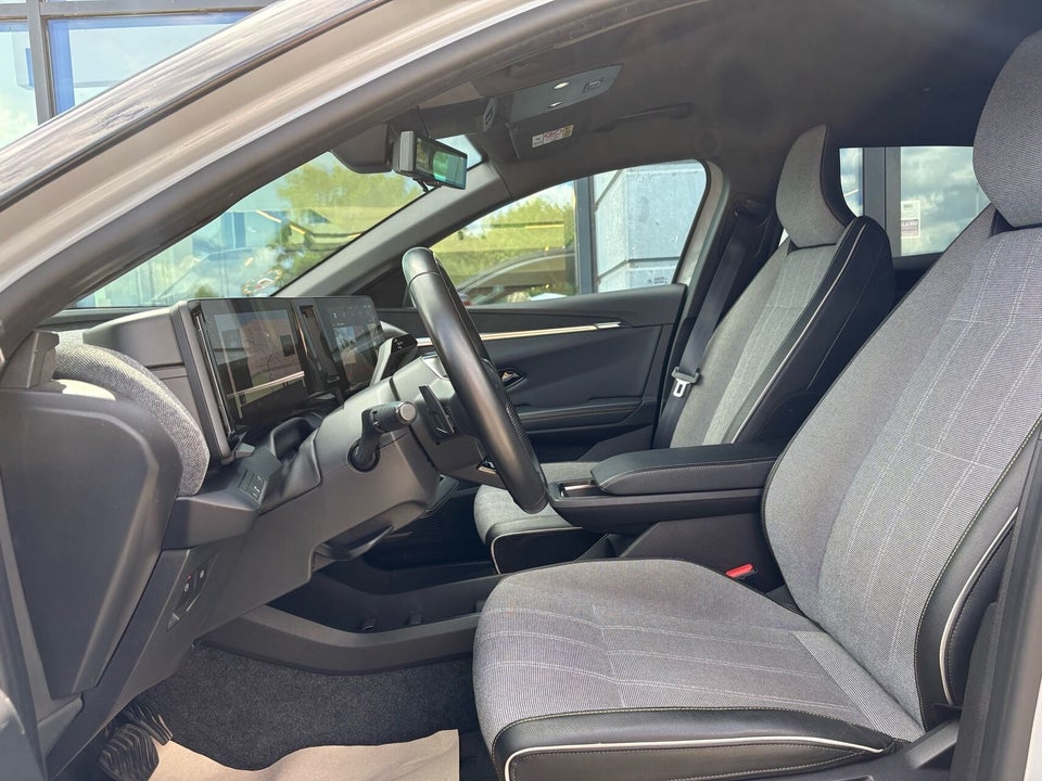 Renault Megane E-Tech 60 Techno 5d