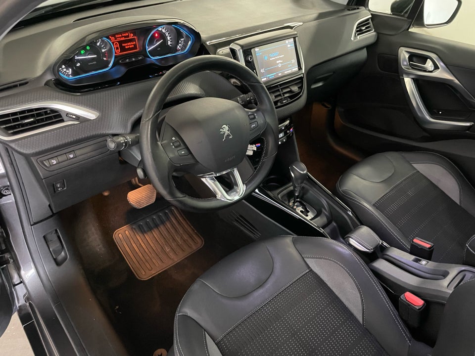 Peugeot 2008 1,2 PureTech 110 Exclusive+ EAT6 5d