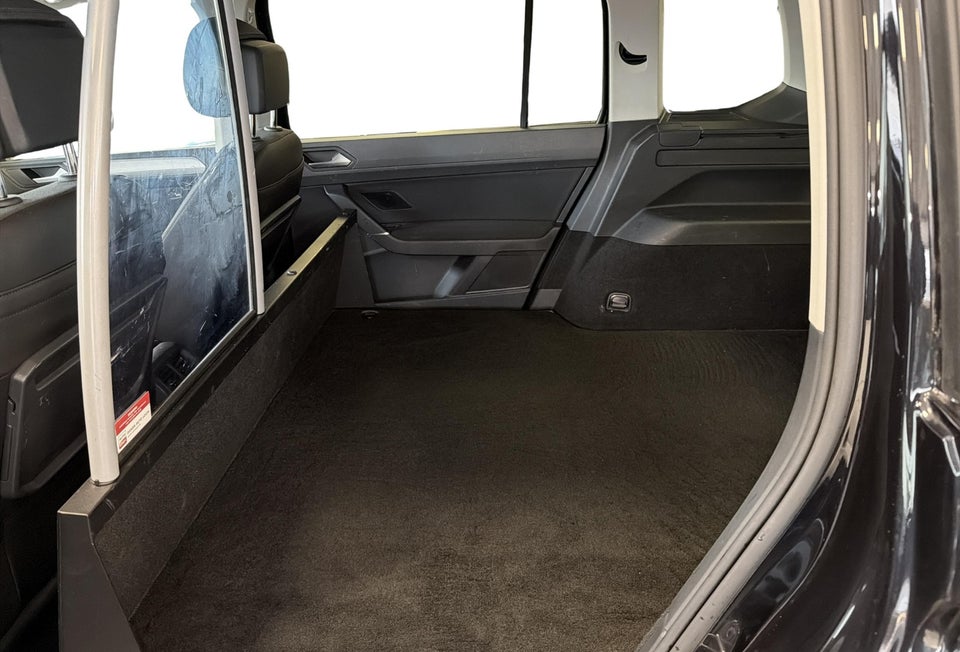 VW Touran 2,0 TDi 122 Comfortline Van 5d