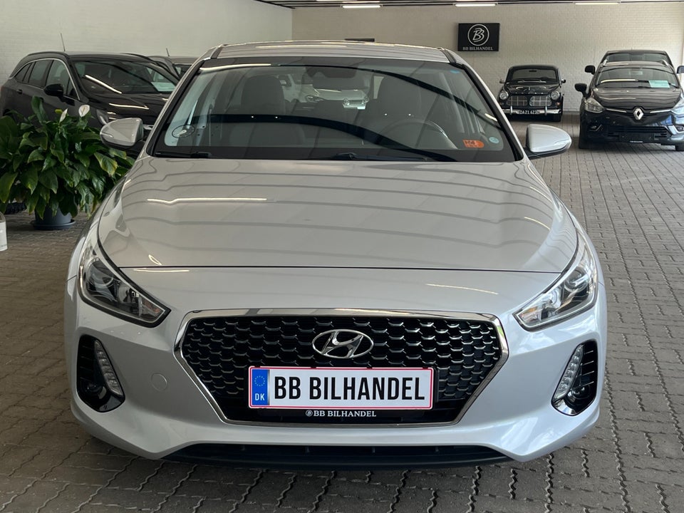 Hyundai i30 1,0 T-GDi Life+ 5d