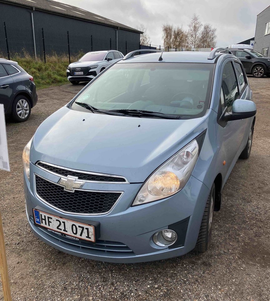 Chevrolet Spark 1,0 LS 5d