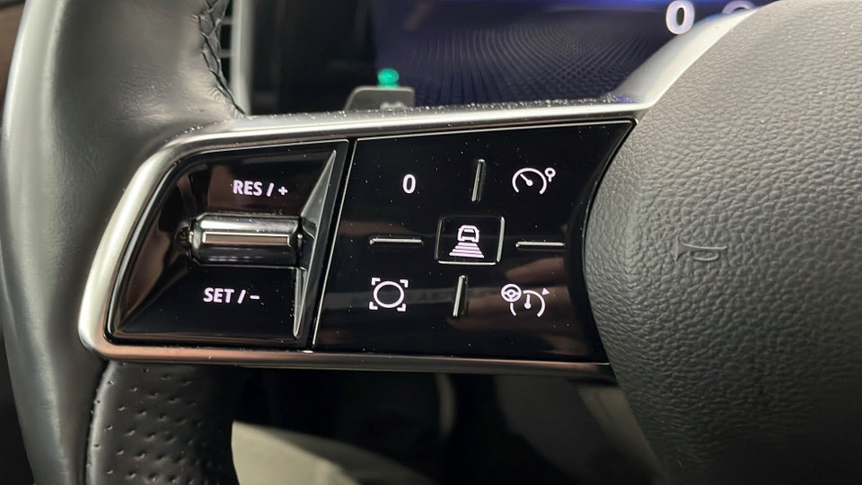 Renault Megane E-Tech 60 Iconic 5d