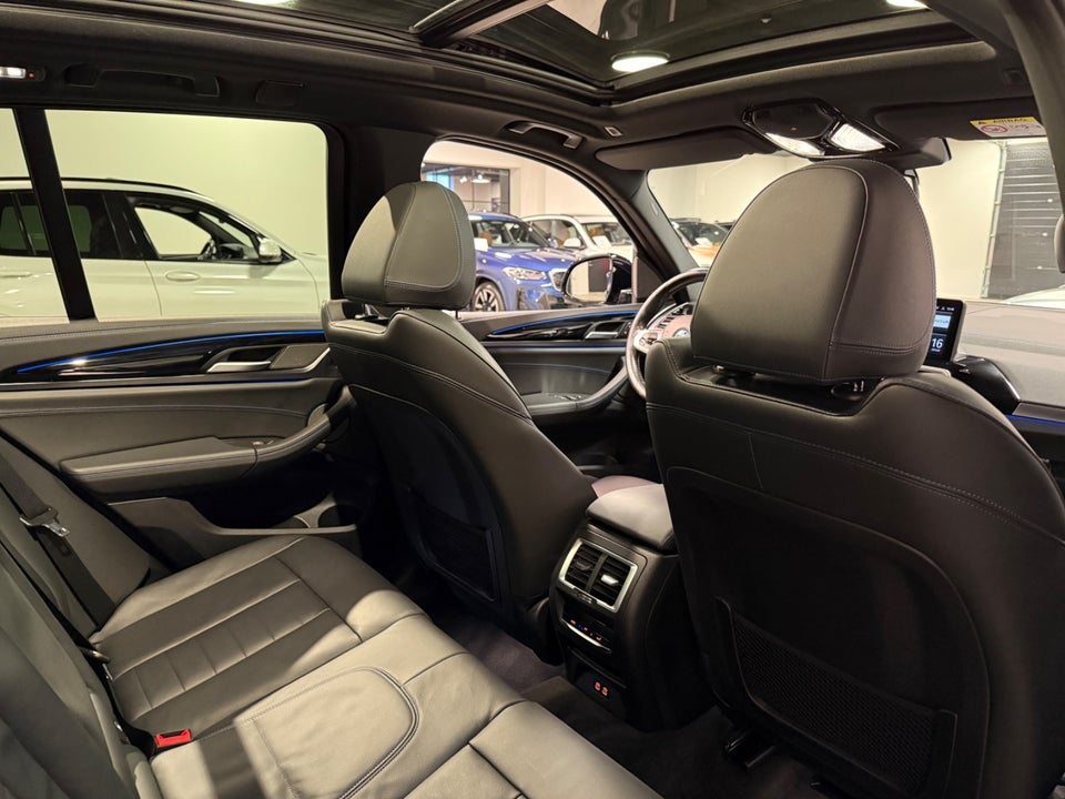 BMW iX3 Charged Plus M-Sport 5d