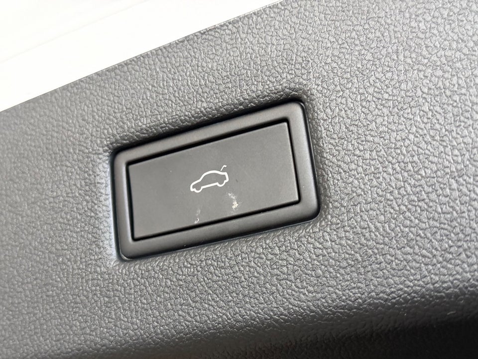 Ford Explorer 77 Select Extended Range 5d