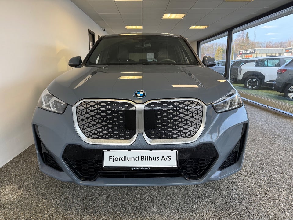 BMW iX1 xDrive30 M-Sport Premium 5d