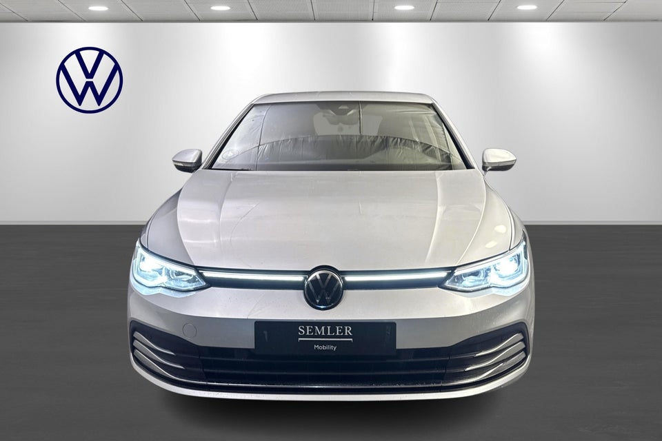 VW Golf VIII 1,5 eTSi 150 Style DSG 5d