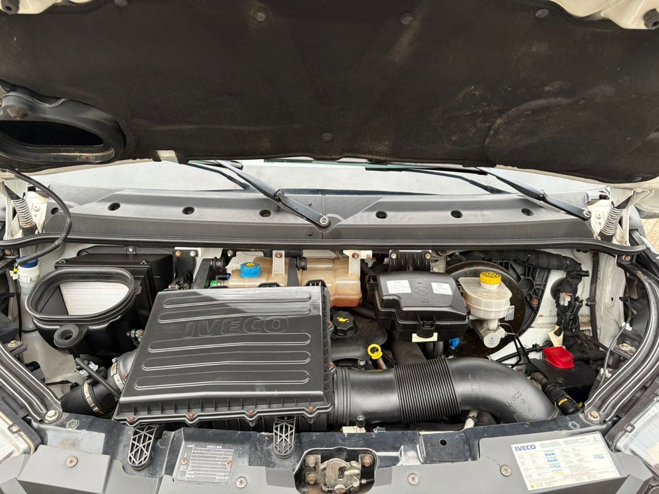 Iveco Daily 2,3 35C13 12m³ Van AG8