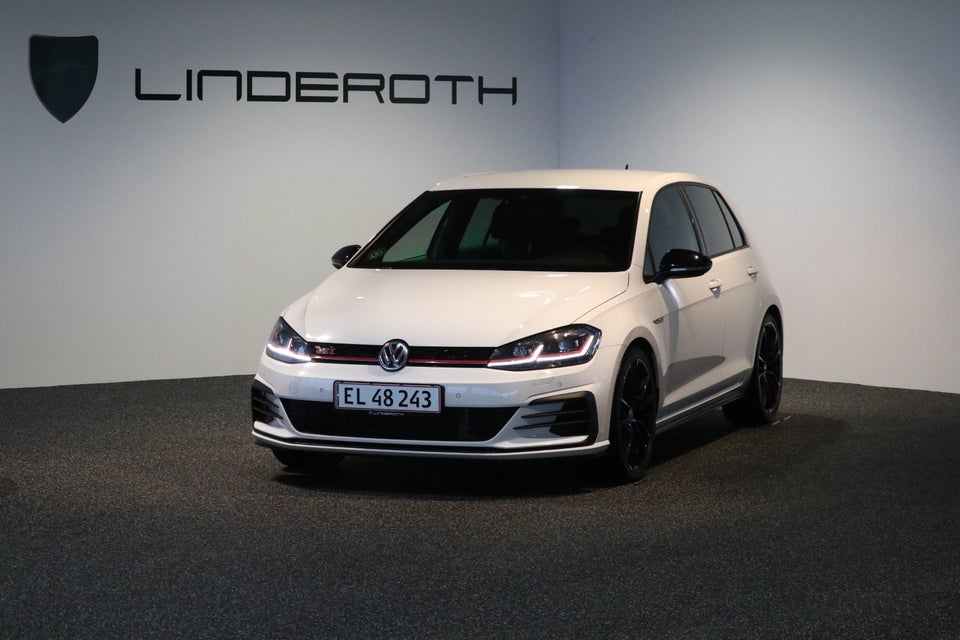 VW Golf VII 2,0 GTi Performance DSG 5d