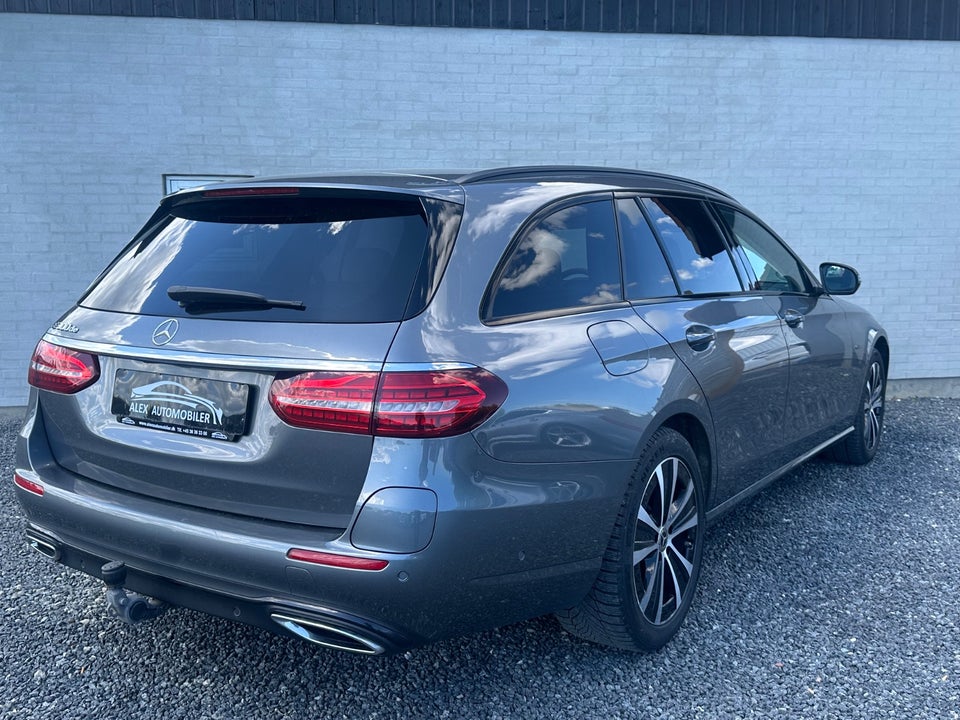 Mercedes E300 de 2,0 Avantgarde stc. aut. 5d