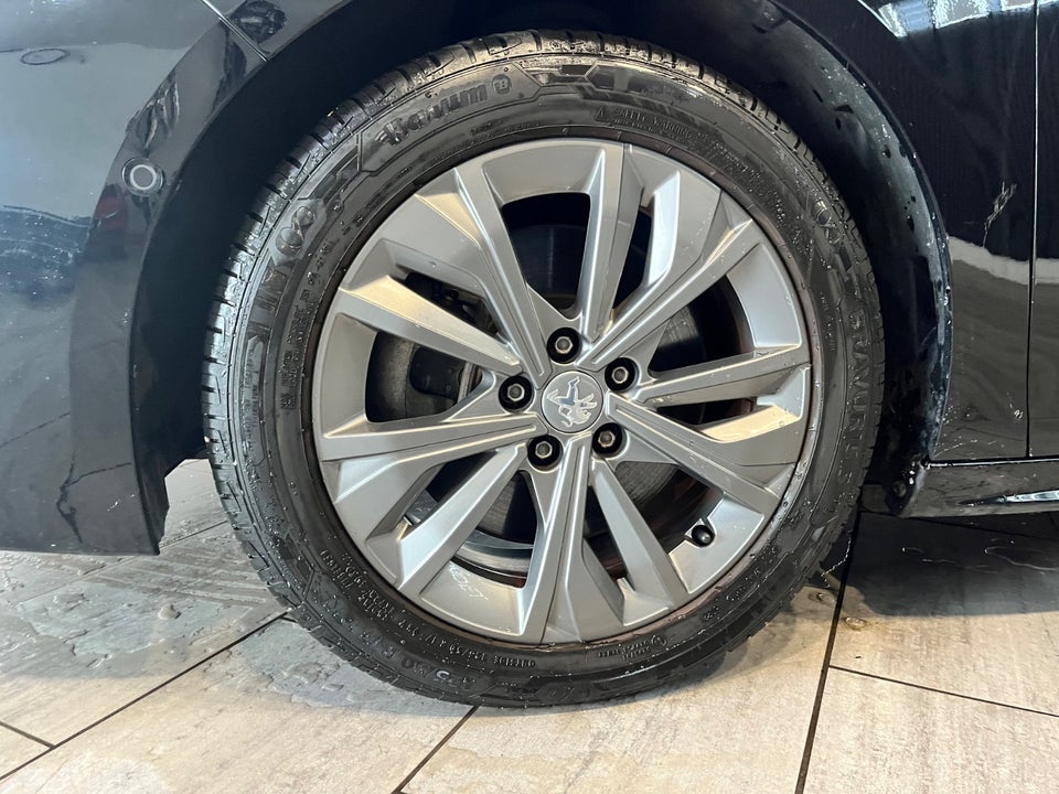 Peugeot 508 1,6 Hybrid Allure Pack SW EAT8 5d