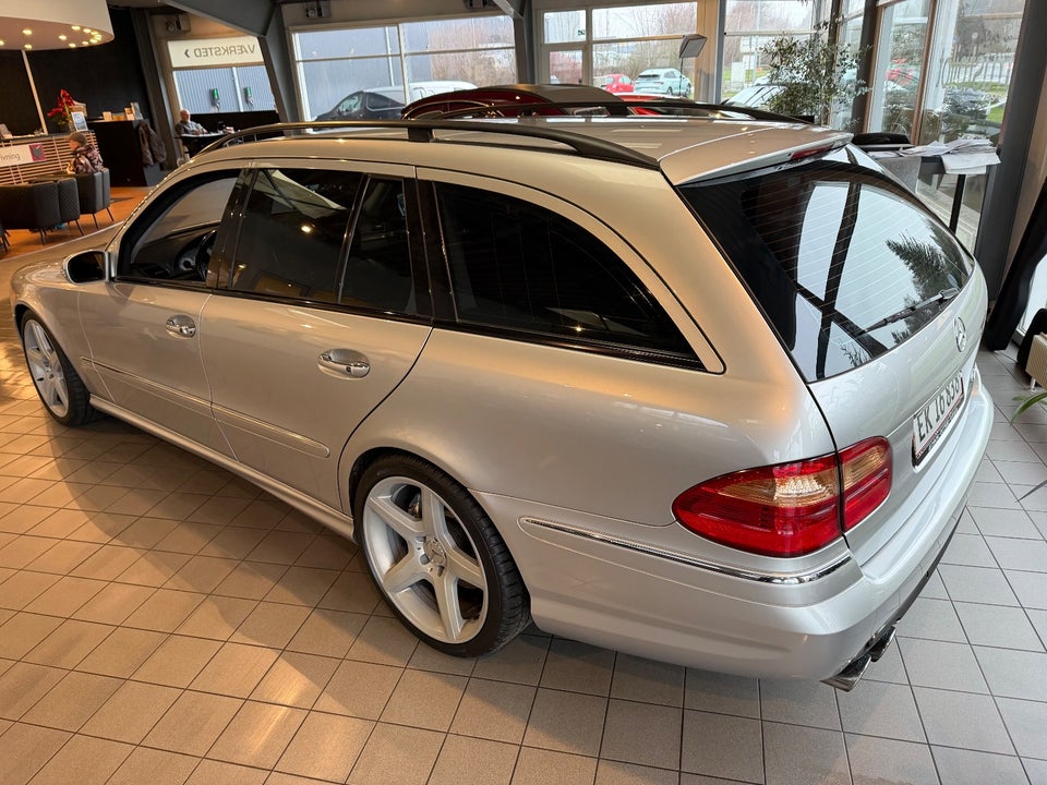 Mercedes E55 5,4 AMG stc. aut. 5d