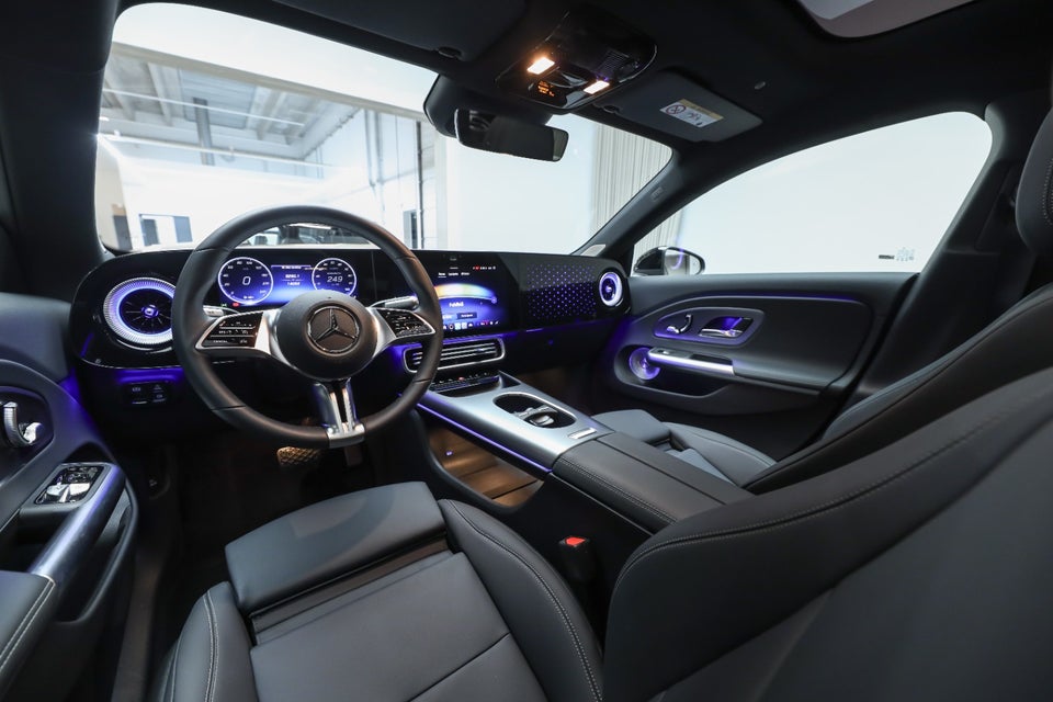 Mercedes CLA250+ EQ Progressive Premium Plus 4d