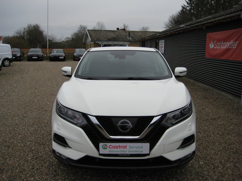 Nissan Qashqai 1,2 Dig-T 115 N-Connecta 5d